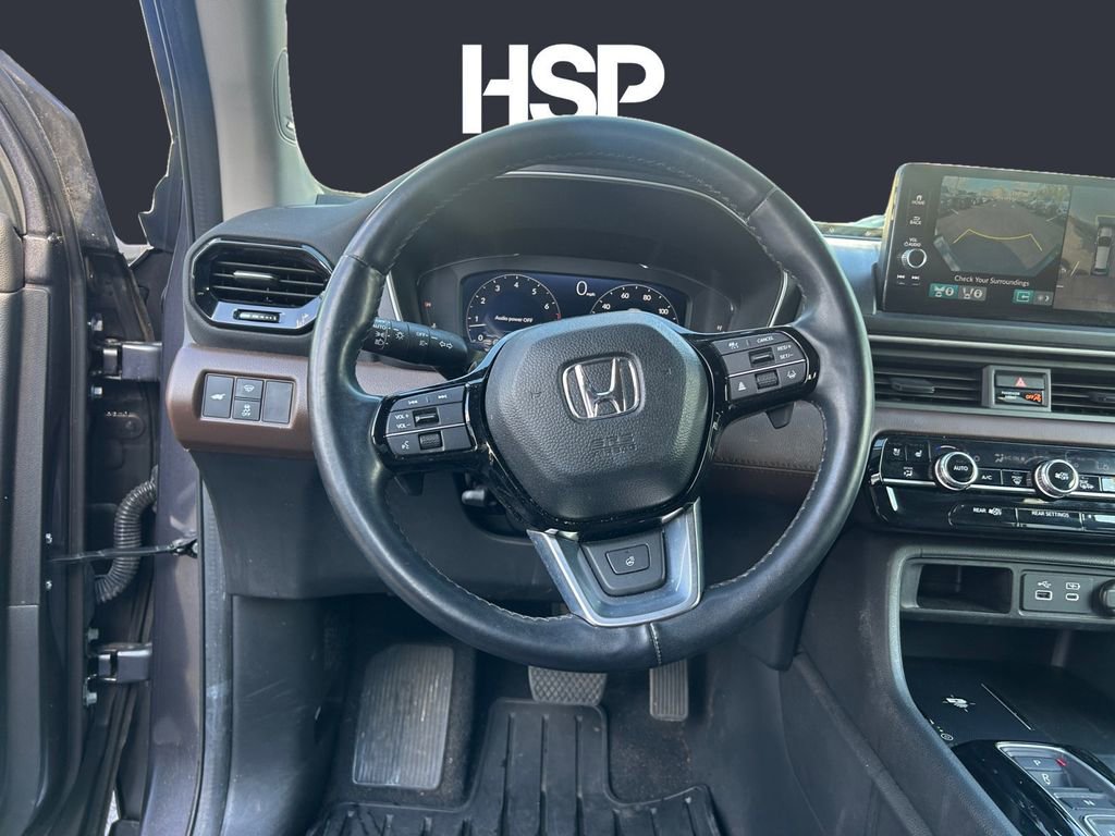 Used 2023 Honda Pilot Elite image 12