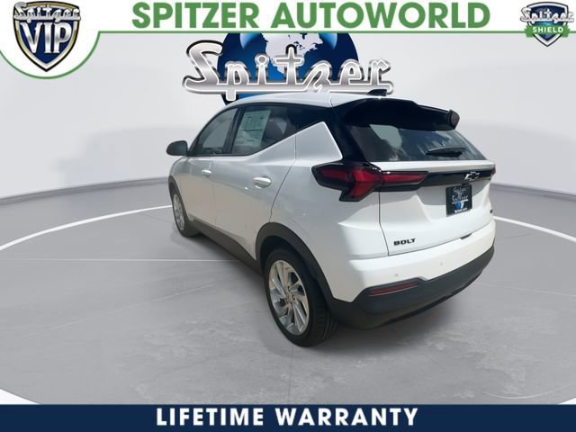 New 2027 Chevrolet Bolt LT FWD image 6