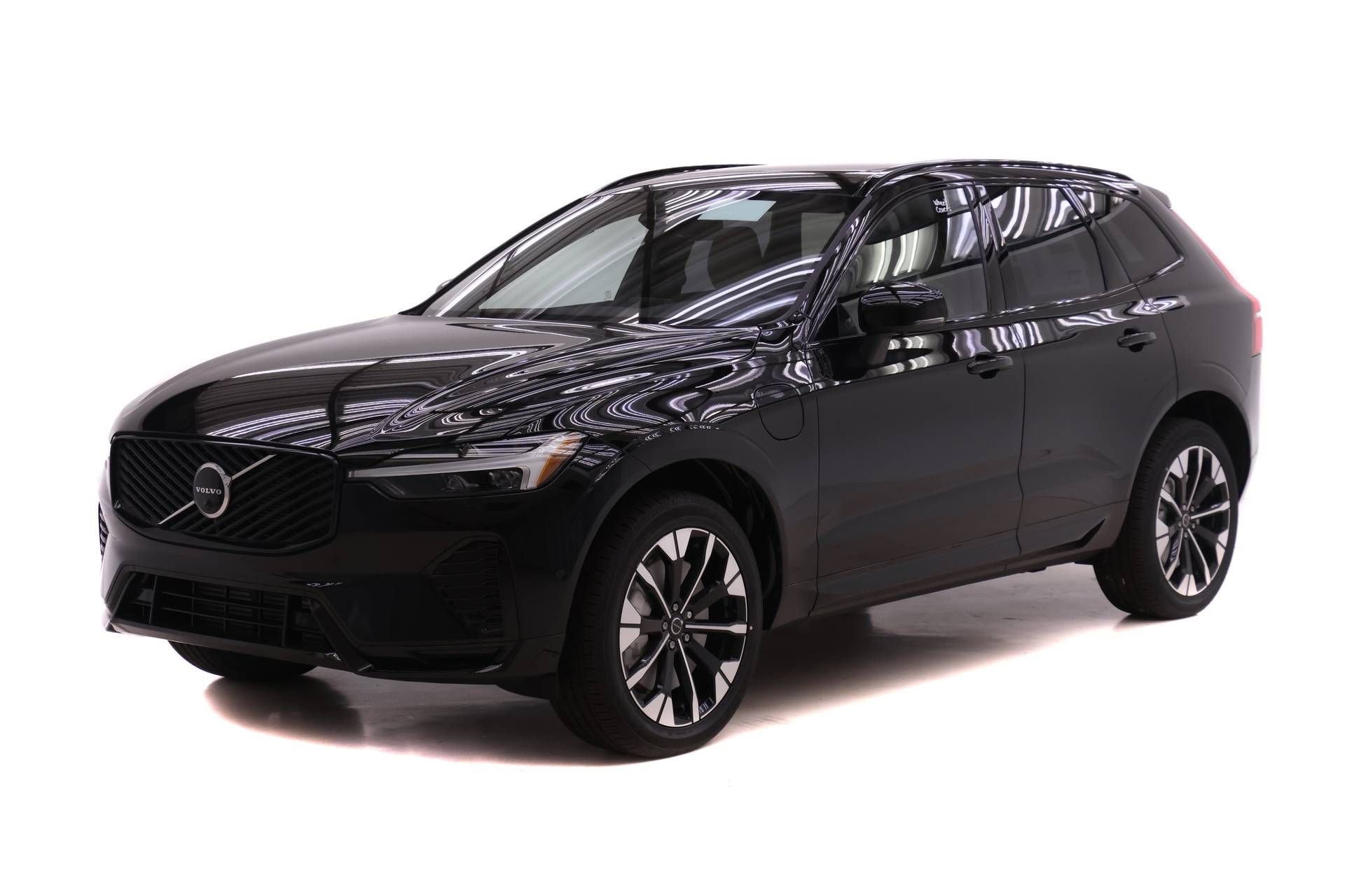 New 2026 Volvo XC60 T8 Plus w/ Protection Package Premier image 1