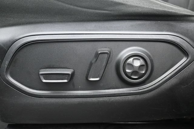 Used 2024 Jeep Grand Cherokee Laredo AWD/4WD image 18