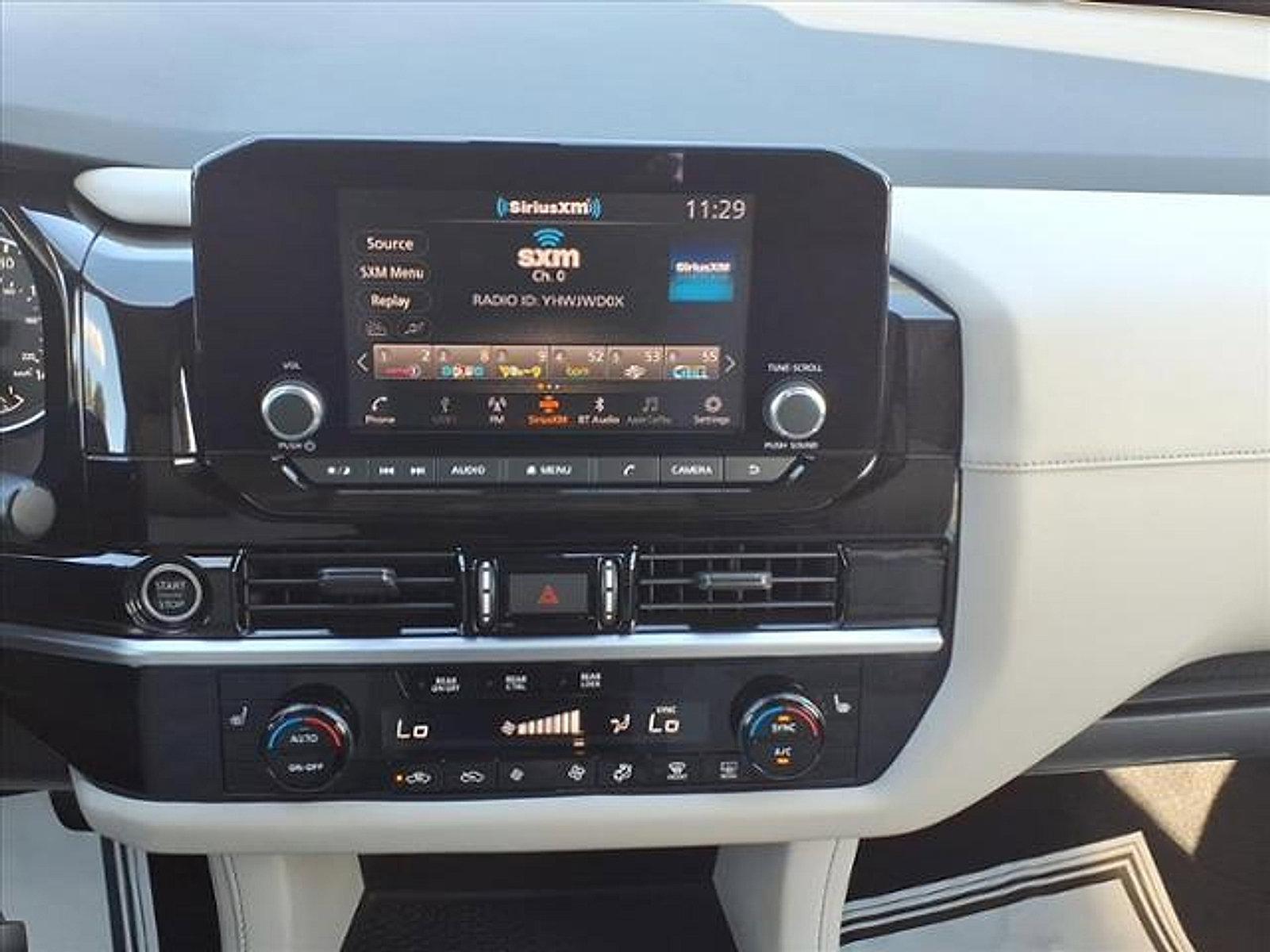 Certified 2022 Nissan Pathfinder SV w/ SV Premium Package image 25