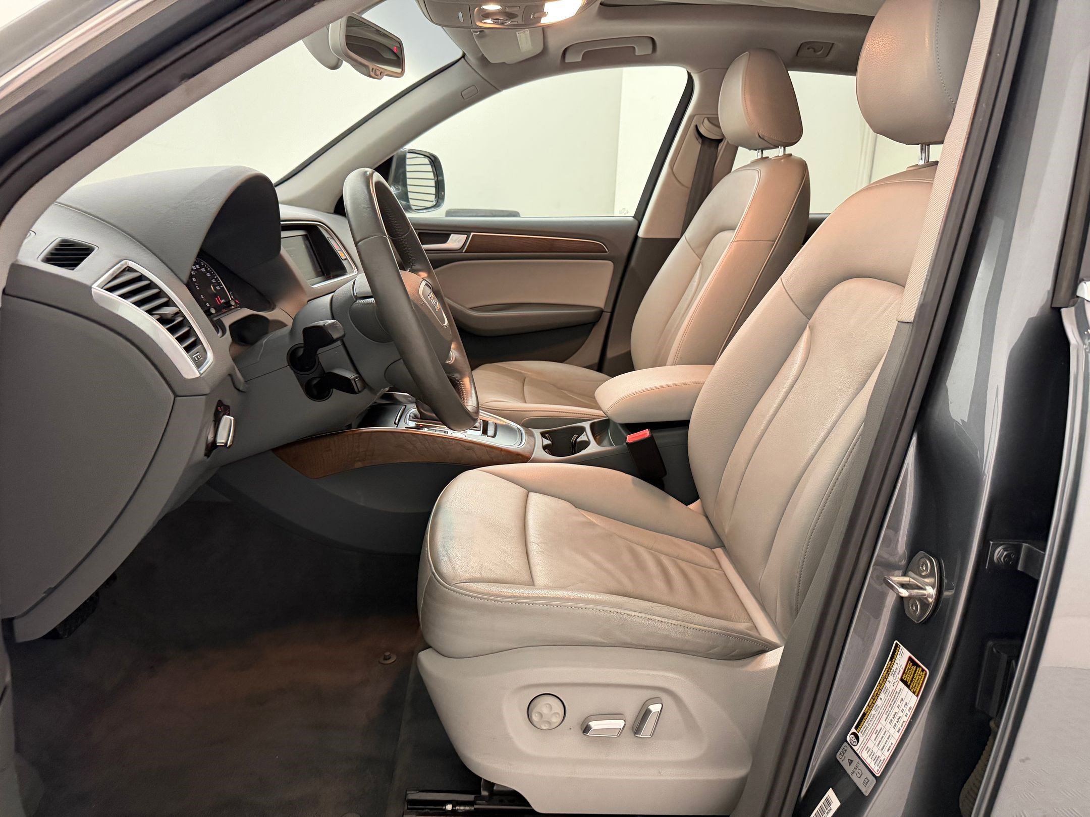 Used 2013 Audi Q5 2.0T Premium Plus w/ Premium Plus Pkg image 5