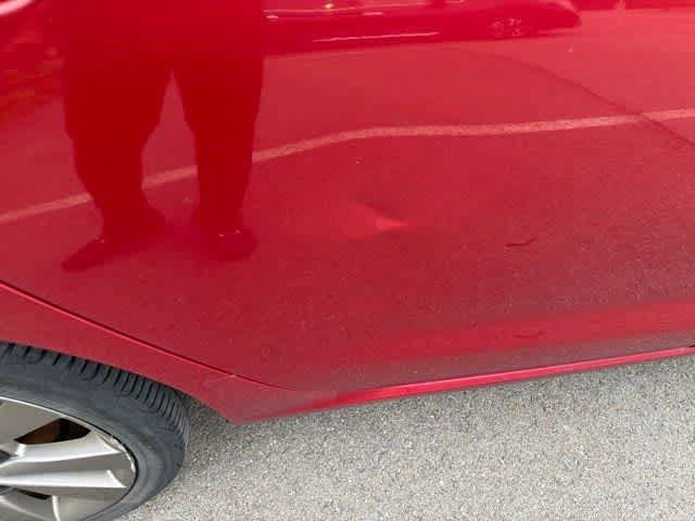 Used 2018 Hyundai Elantra GT Sport FWD image 6