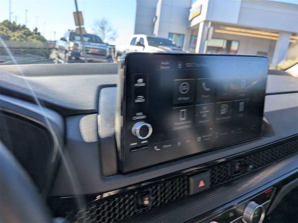 Used 2025 Honda CR-V EX-L image 17