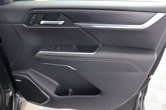 Used 2024 GMC Acadia Elevation w/ Luxury Package image 30