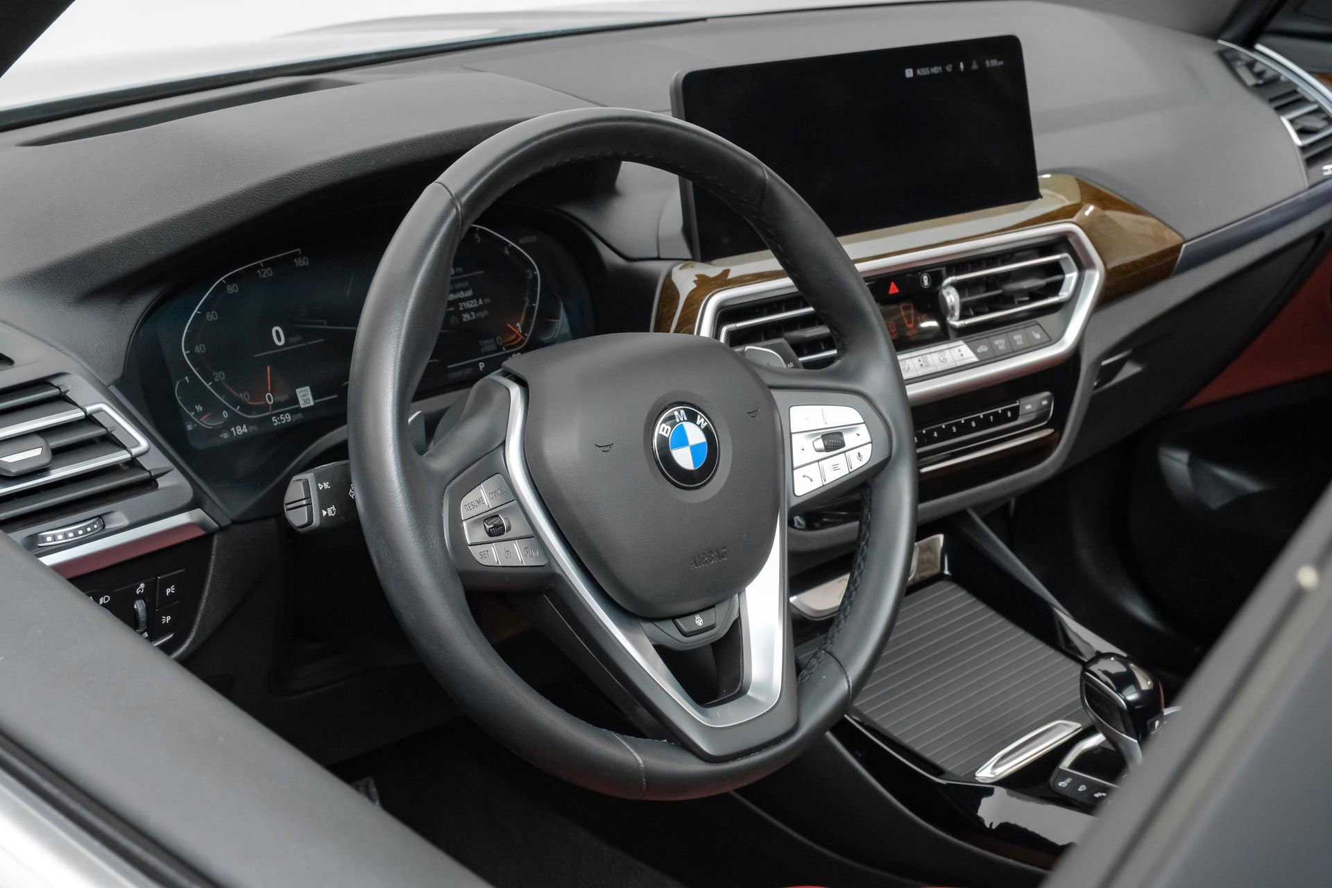 Used 2024 BMW X3 sDrive30i w/ Premium Package RWD image 20