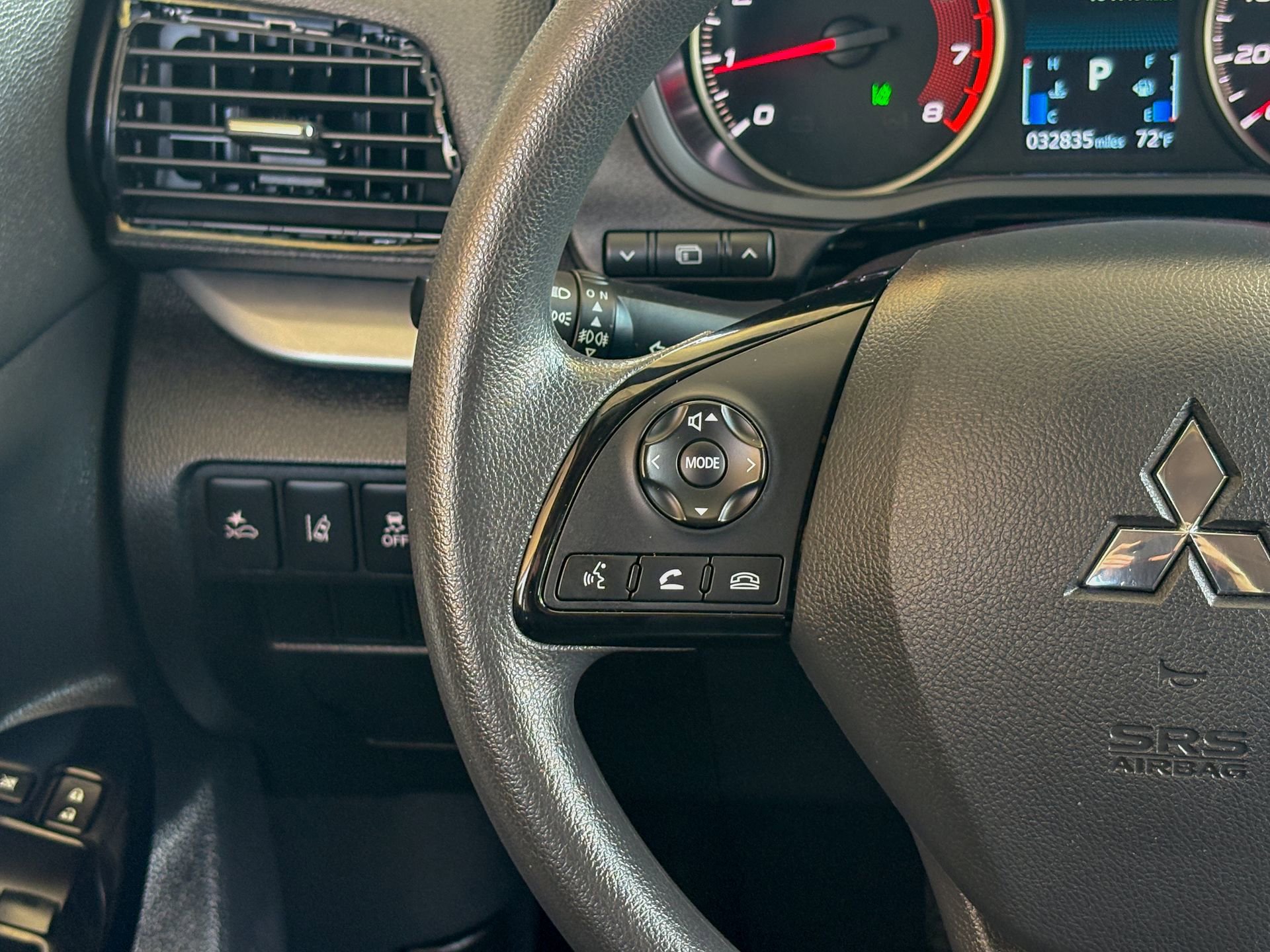 Used 2023 Mitsubishi Eclipse Cross LE AWD/4WD image 27