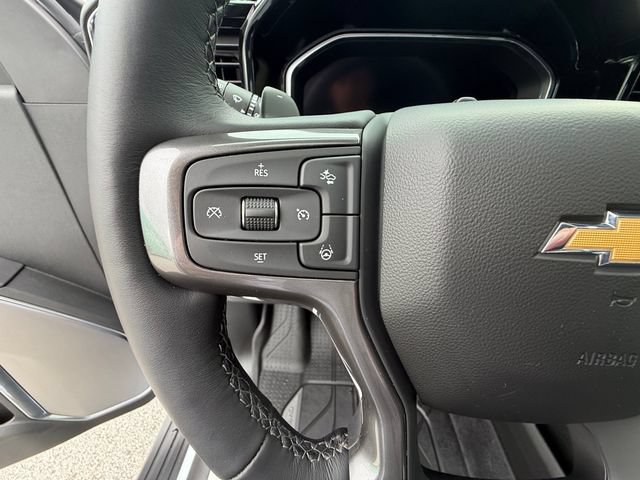 Used 2026 Chevrolet Silverado 1500 High Country AWD/4WD image 23