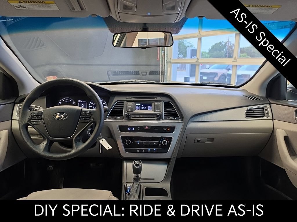 Used 2017 Hyundai Sonata SE FWD image 16
