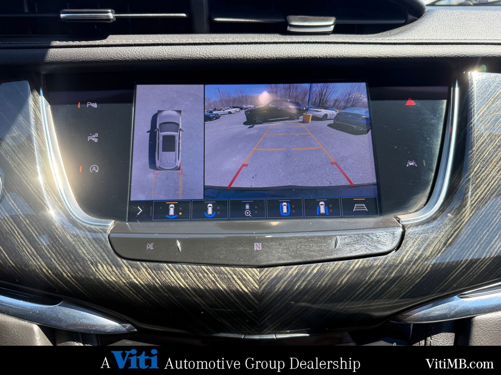 Used 2020 Cadillac XT6 Premium Luxury AWD/4WD image 34