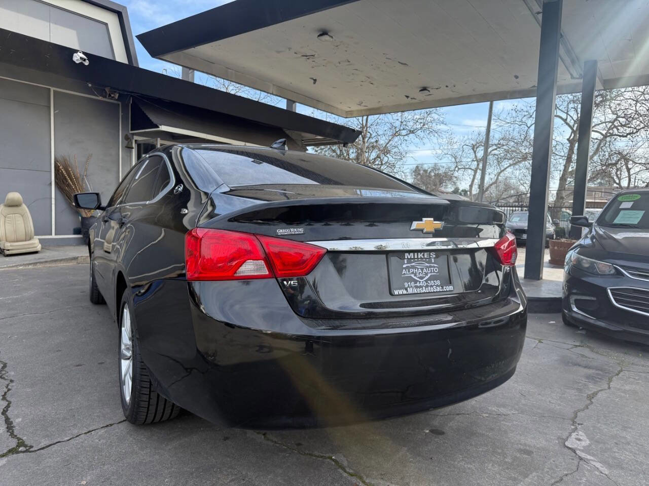 Used 2017 Chevrolet Impala LT image 22