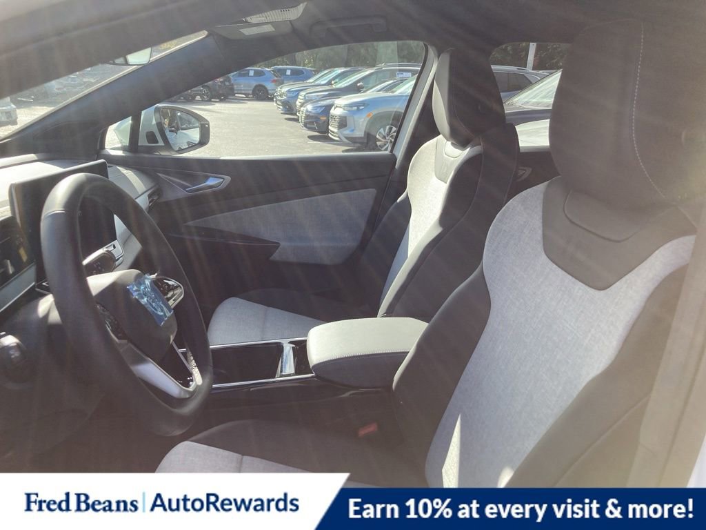 New 2025 Volkswagen ID.4 Pro image 9