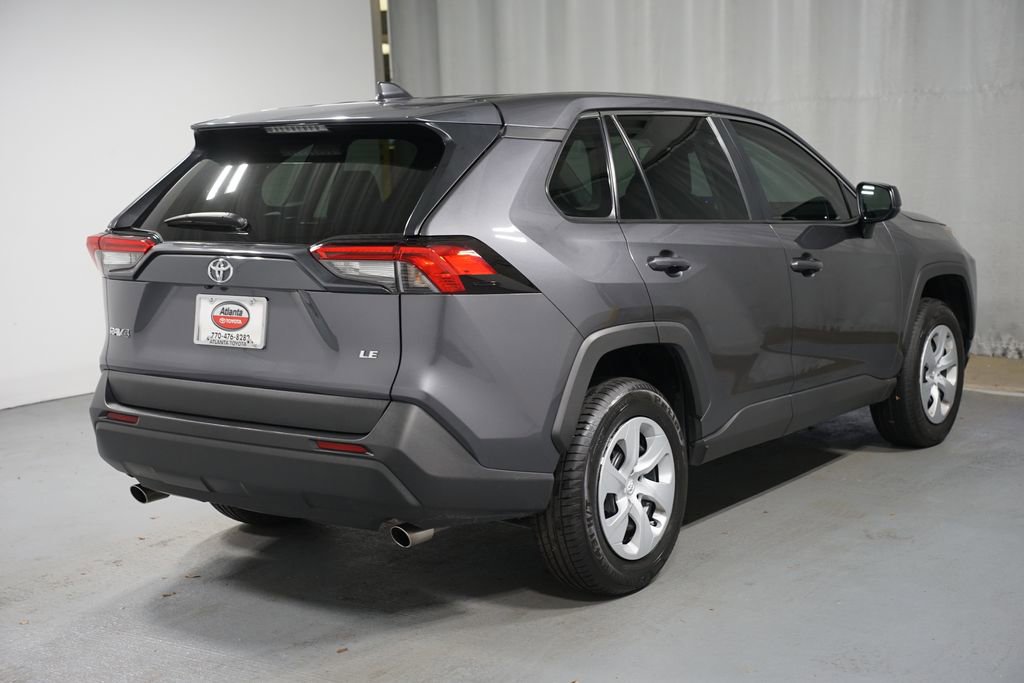 Used 2024 Toyota RAV4 LE image 8