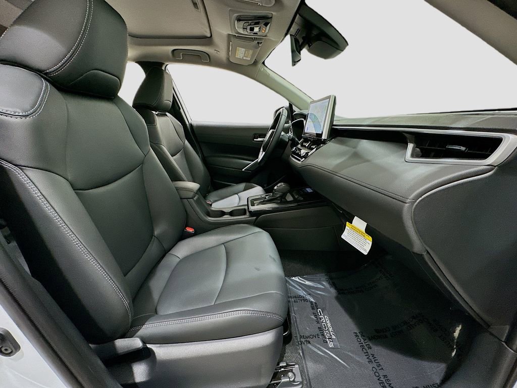 Used 2026 Toyota Corolla Cross XLE w/ Convenience Package image 30
