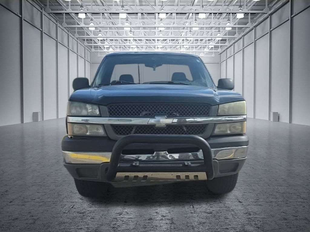Used 2004 Chevrolet Silverado 1500 W/T w/ Snow Plow Prep Package AWD/4WD image 11
