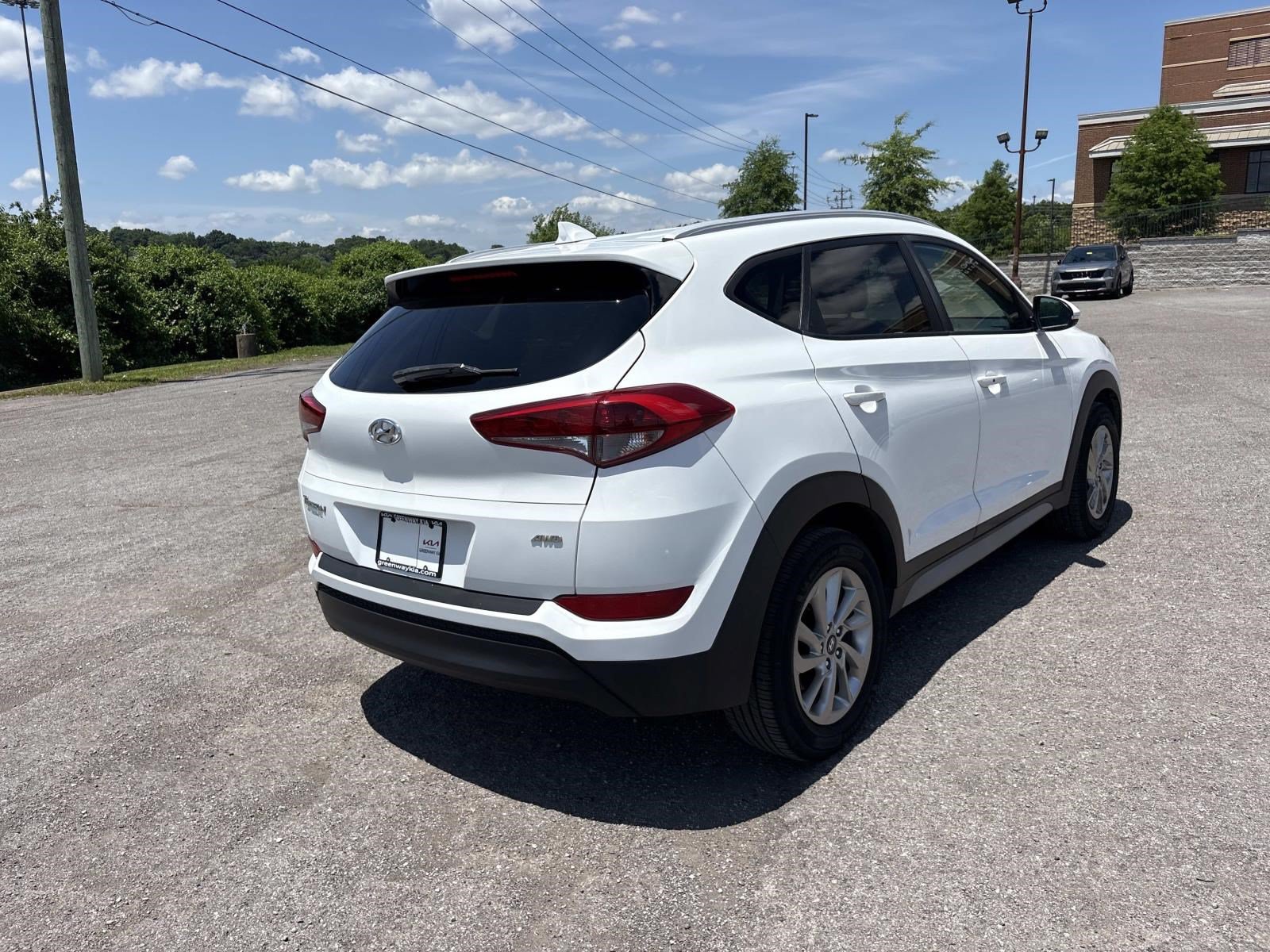 Used 2017 Hyundai Tucson SE Plus w/ Cargo Package AWD/4WD image 7