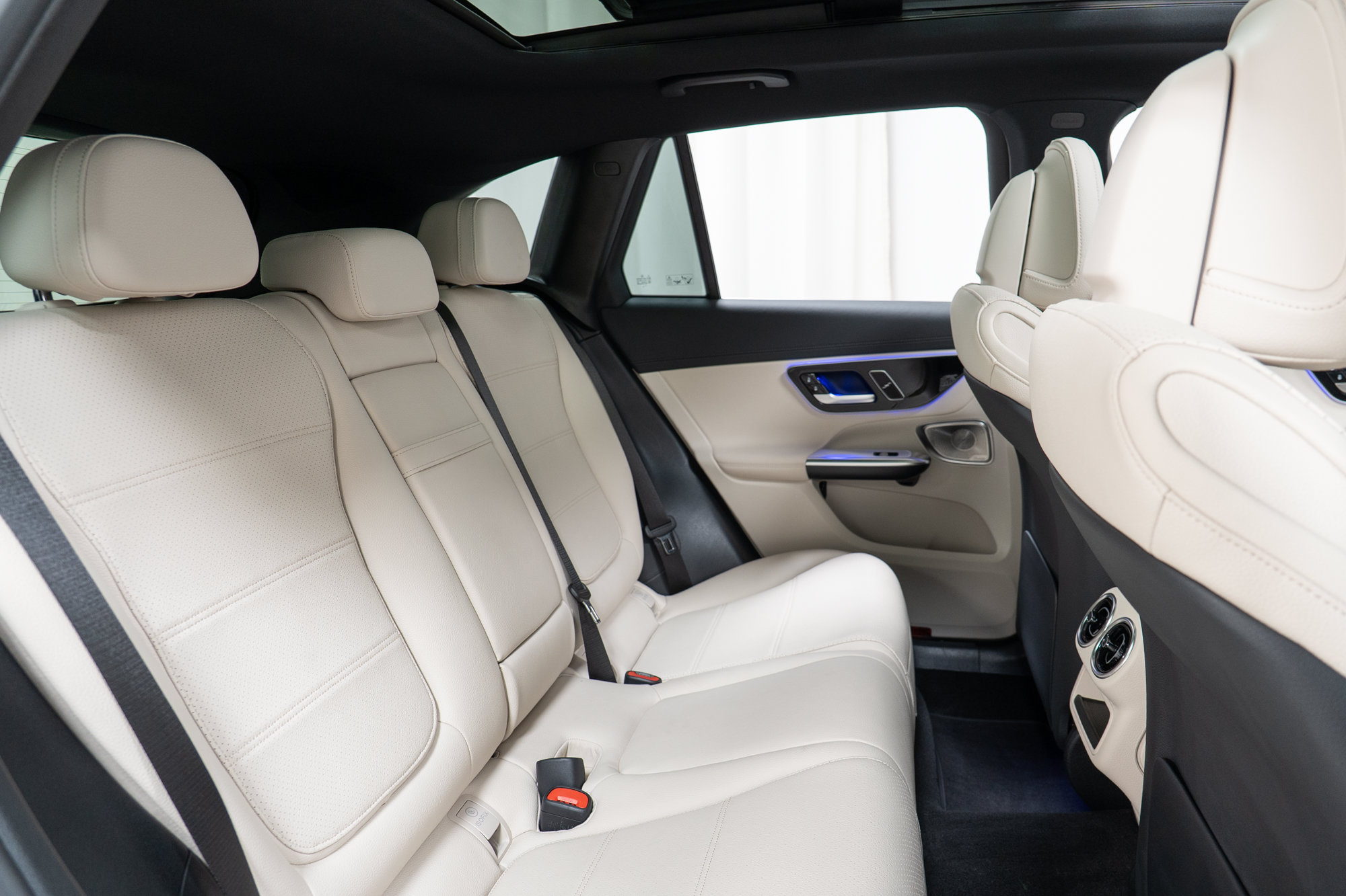 Certified 2024 Mercedes-Benz GLC 300 4MATIC image 24