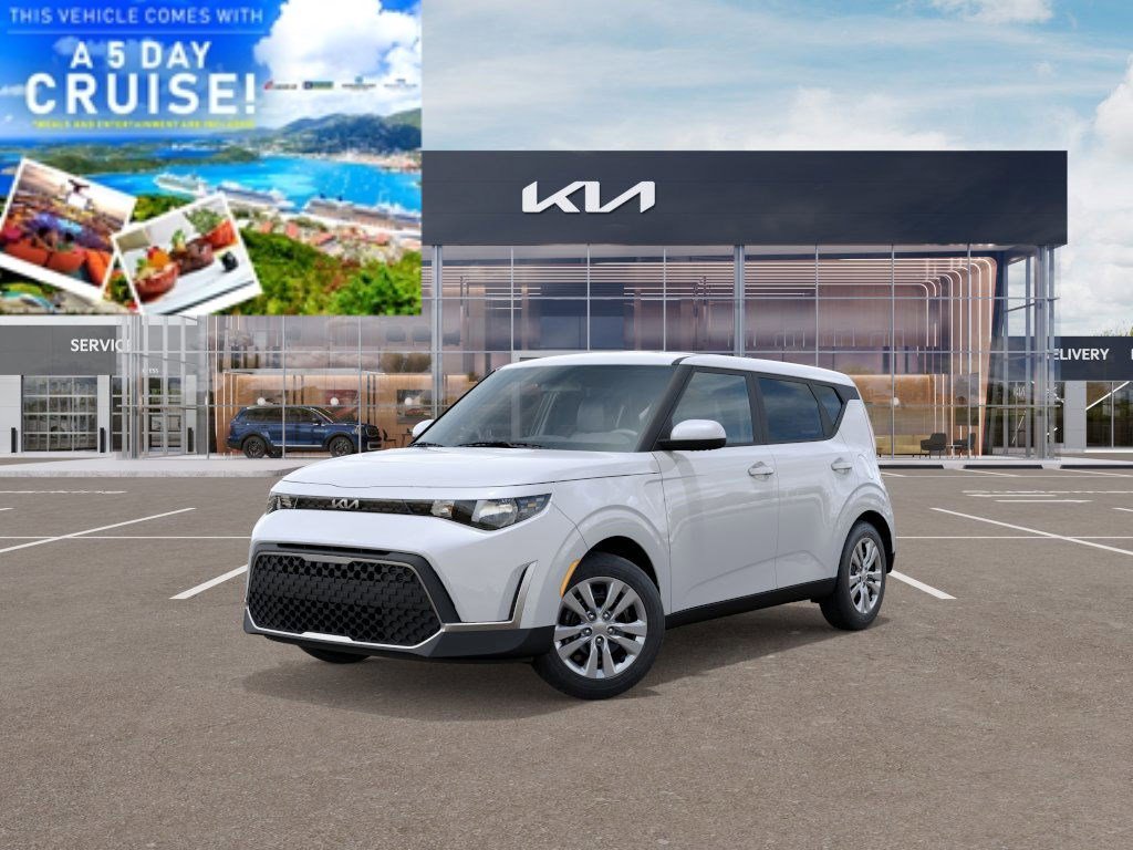 New 2025 Kia Soul LX image 1