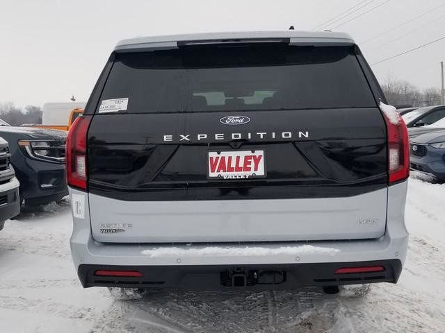 New 2026 Ford Expedition Max Active image 4