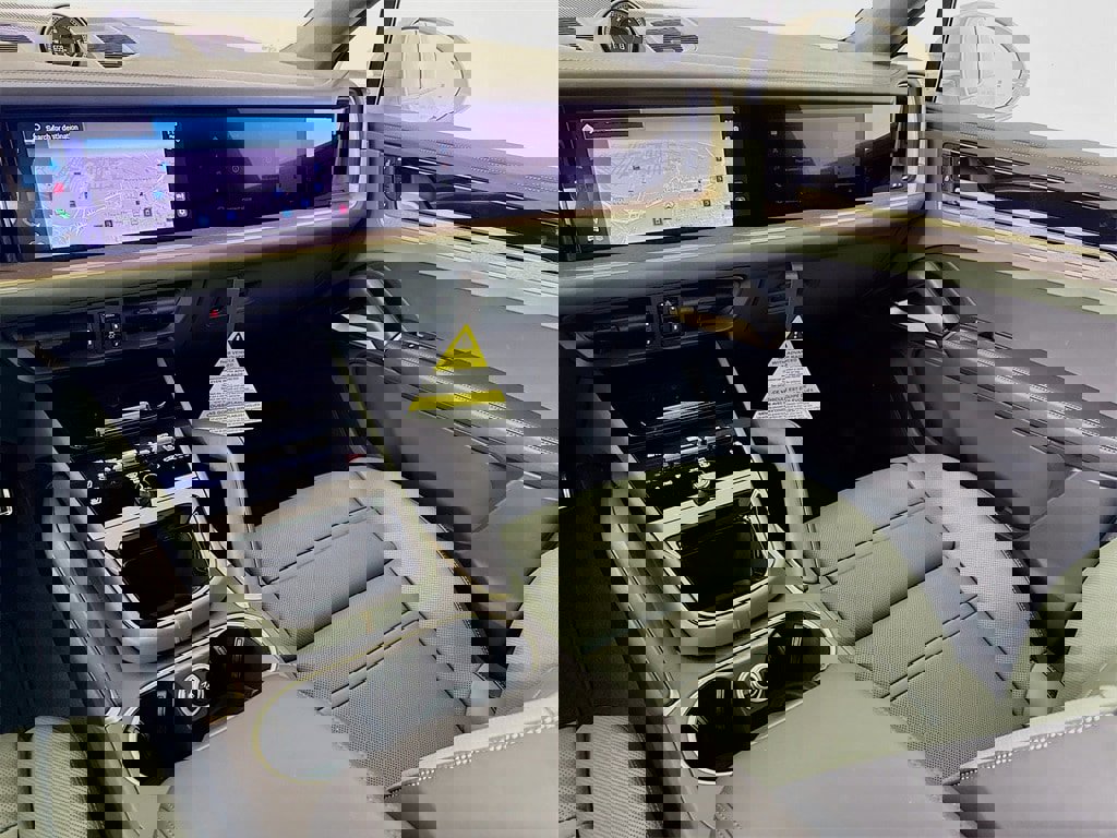 New 2026 Porsche Cayenne image 27