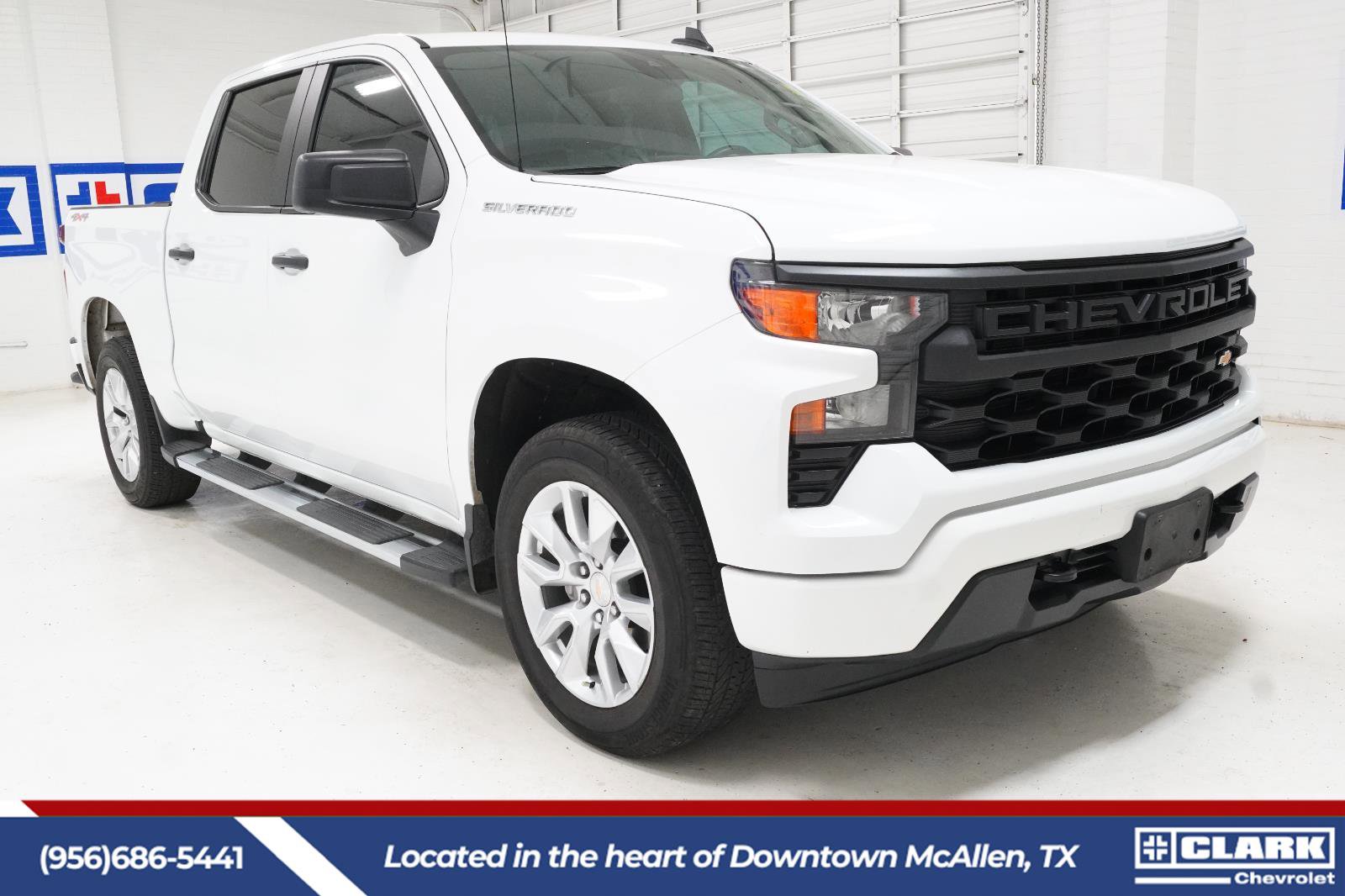 Used 2024 Chevrolet Silverado 1500 Custom AWD/4WD image 3