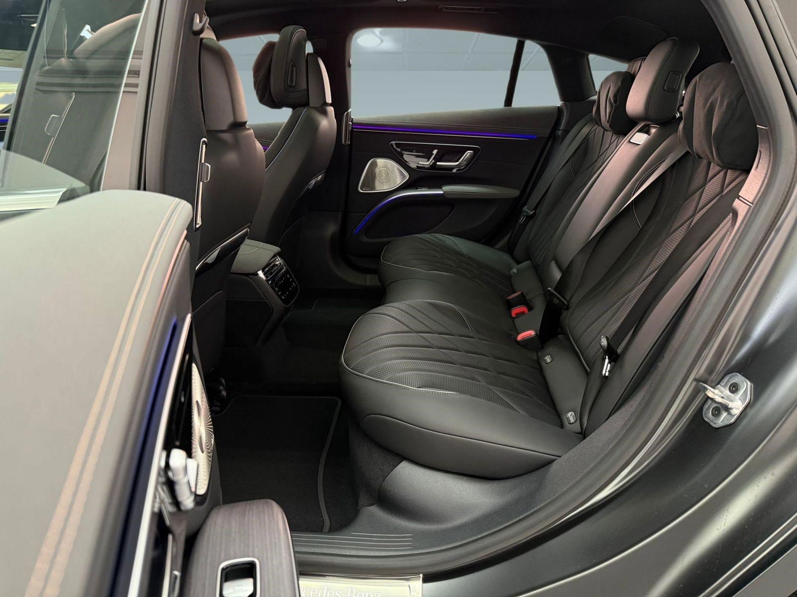New 2026 Mercedes-Benz EQS 580 4MATIC Sedan image 12