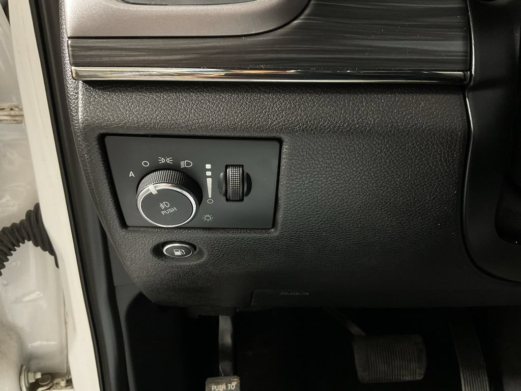 Used 2021 Jeep Grand Cherokee Limited X AWD/4WD image 31