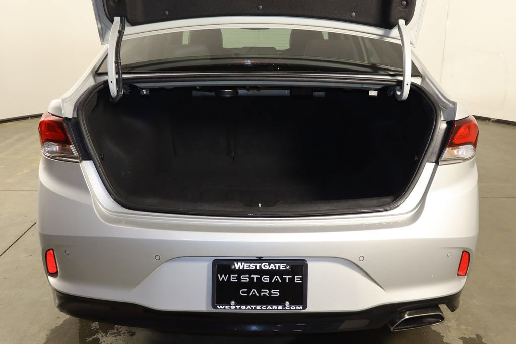 Used 2019 Hyundai Sonata Limited w/ Ultimate Package 04 image 18