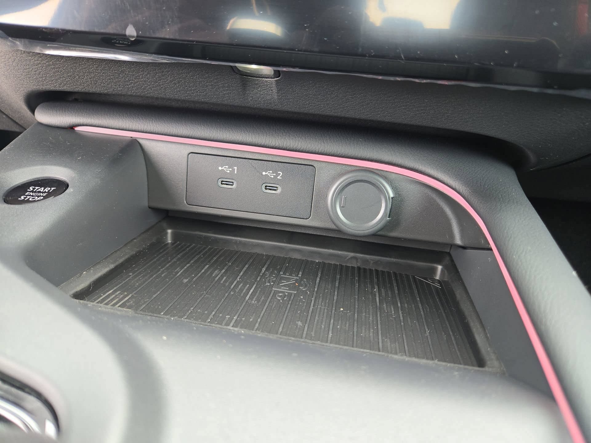 New 2026 Nissan Sentra SR w/ SR Premium Package FWD image 27