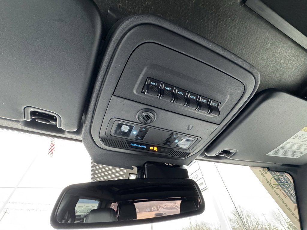 Used 2023 Ford Bronco Black Diamond w/ Sasquatch Package image 29