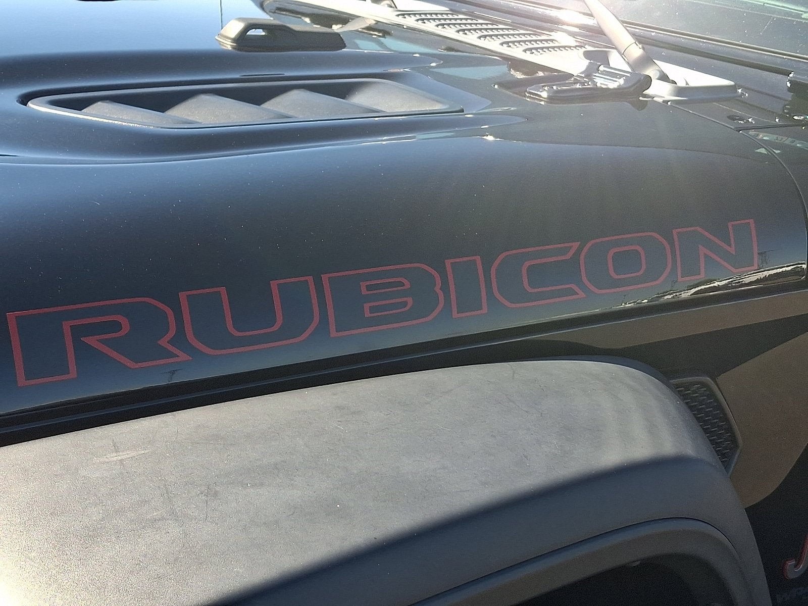 Used 2018 Jeep Wrangler Unlimited Rubicon AWD/4WD image 30