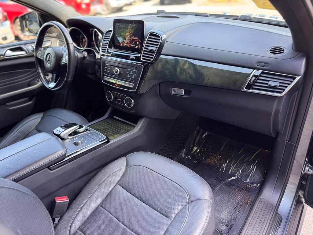 Used 2017 Mercedes-Benz GLE 43 AMG 4MATIC Coupe image 25