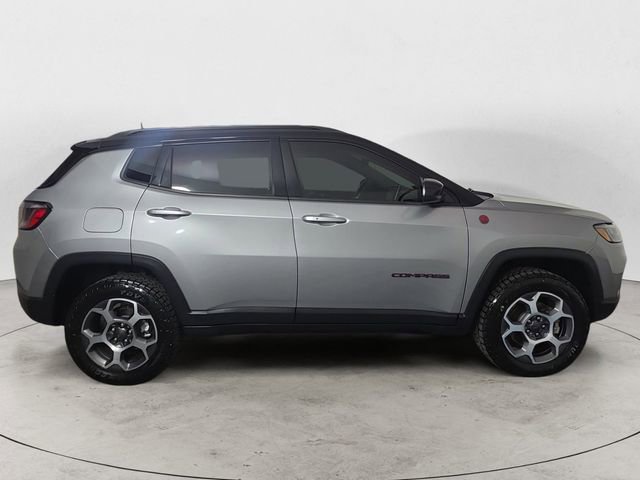 Used 2022 Jeep Compass Trailhawk image 6