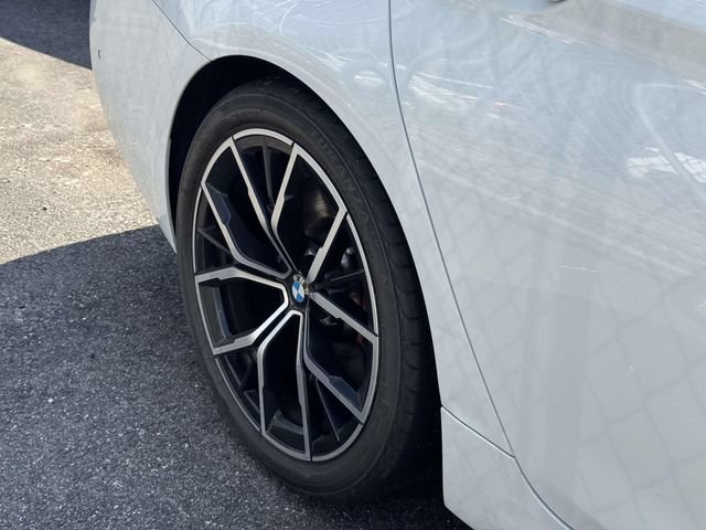 Used 2023 BMW 530i w/ M Sport Package RWD image 8