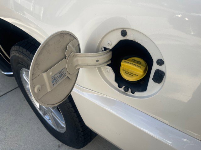 Used 2013 Cadillac Escalade 2WD image 97