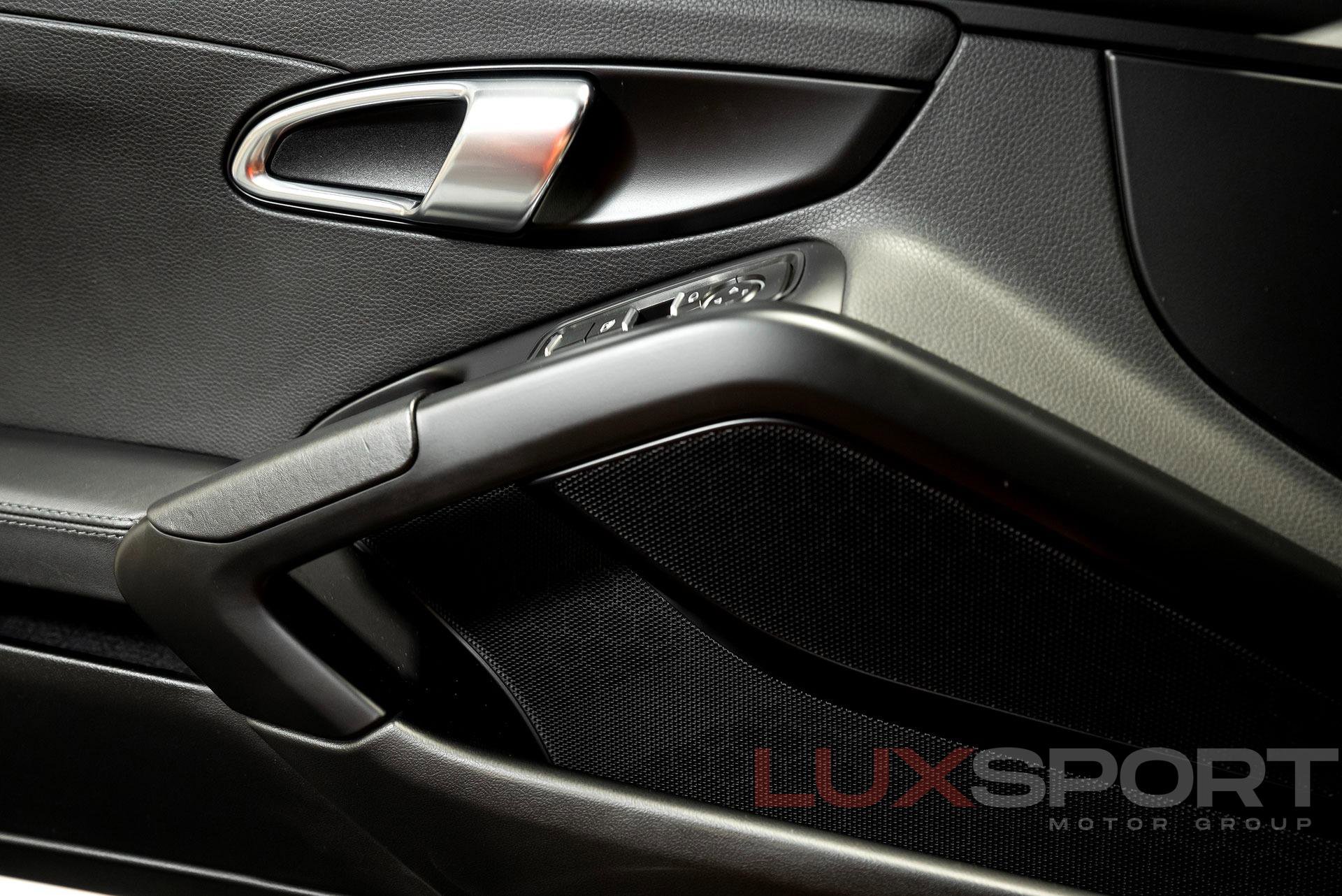 Used 2018 Porsche 718 Cayman S image 21