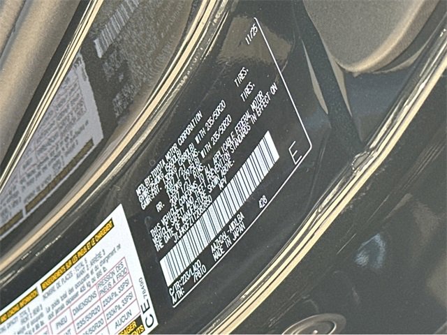 Used 2026 Lexus NX 450h+ AWD w/ Luxury Package image 31