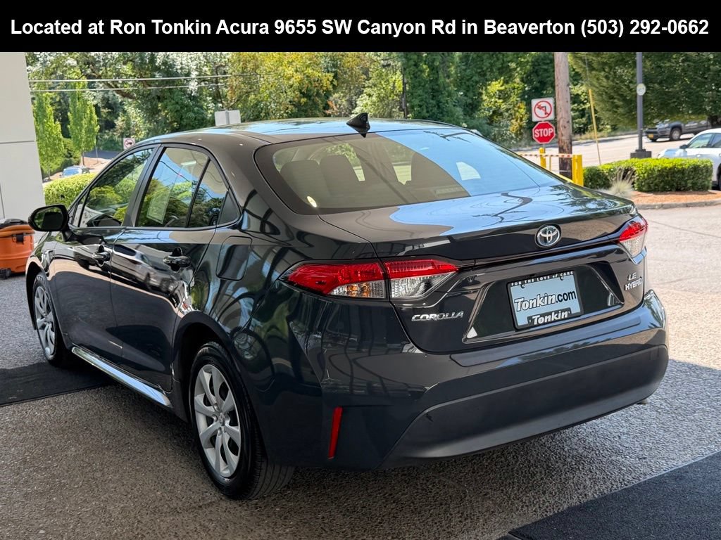 Used 2023 Toyota Corolla LE FWD image 5