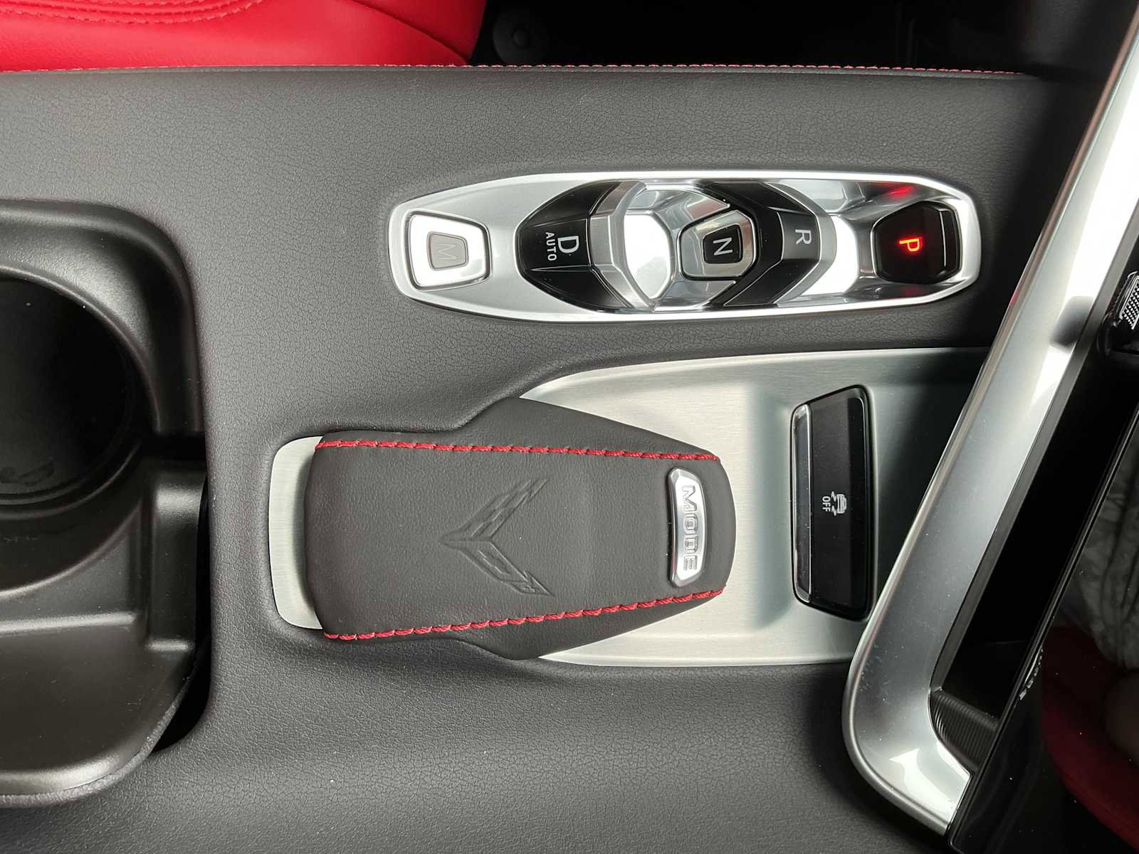 Used 2024 Chevrolet Corvette Stingray Coupe w/ 1LT image 15