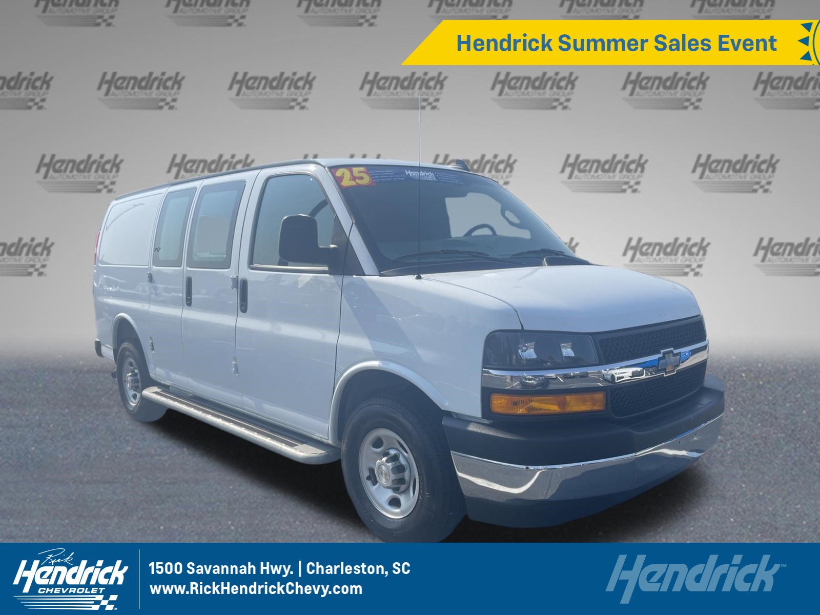 Used 2025 Chevrolet Express 2500 w/ Driver Convenience Package RWD video 1