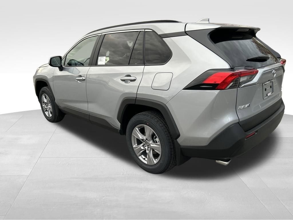 New 2025 Toyota RAV4 XLE image 3
