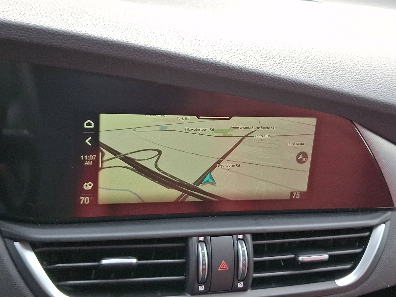 New 2026 Alfa Romeo Giulia AWD w/ Driving Assist Package image 13