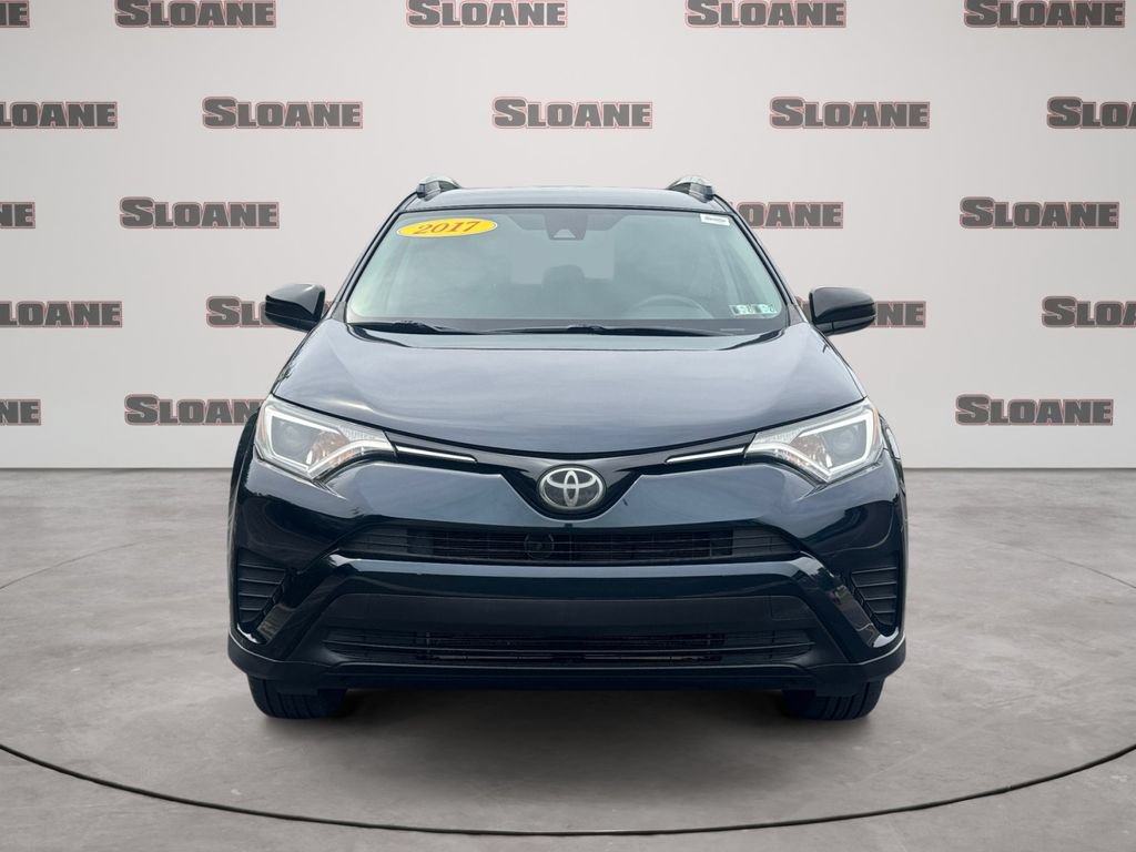 Used 2017 Toyota RAV4 LE AWD/4WD image 8