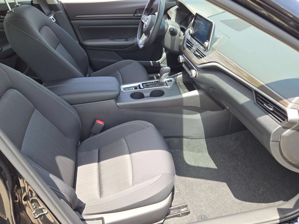New 2026 Nissan Altima 2.5 SV AWD/4WD image 5