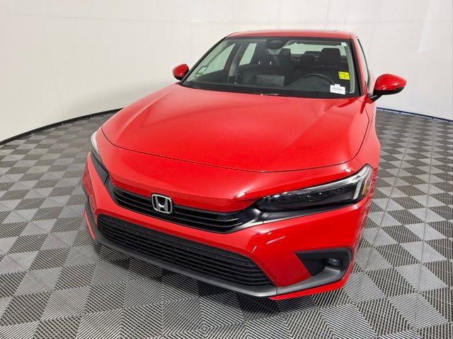 Used 2024 Honda Civic Touring image 2