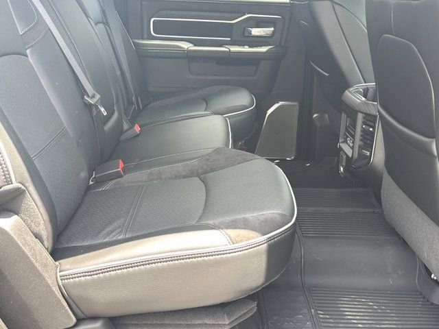 New 2026 RAM 3500 Laramie AWD/4WD image 19