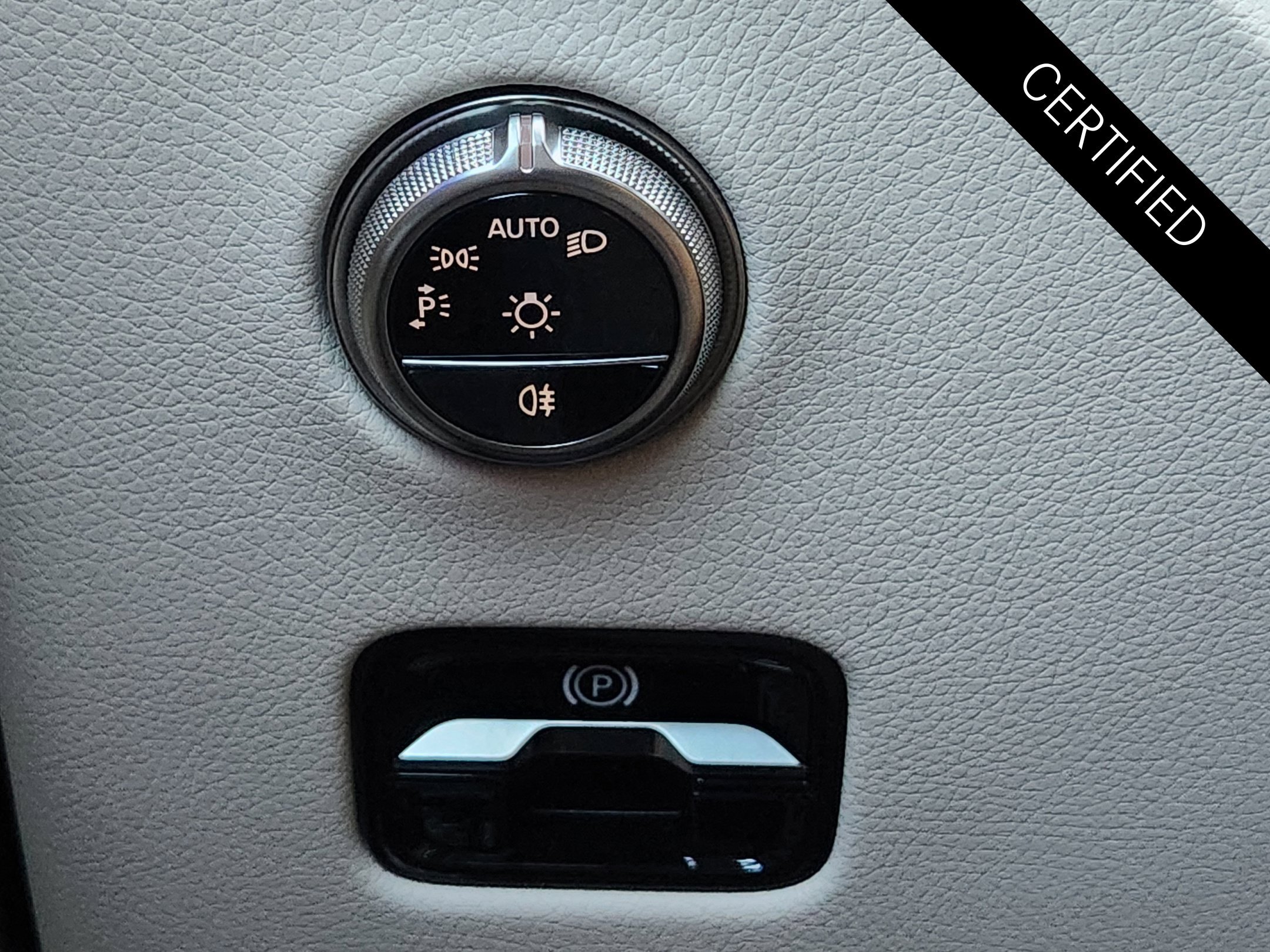 Certified 2026 Mercedes-Benz GLC 300 image 22