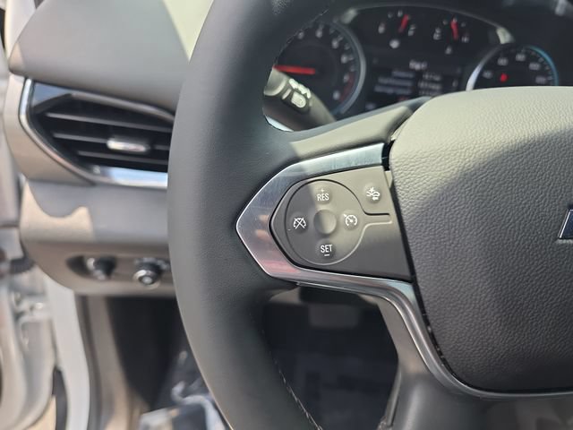 Used 2023 Chevrolet Traverse LT FWD image 19