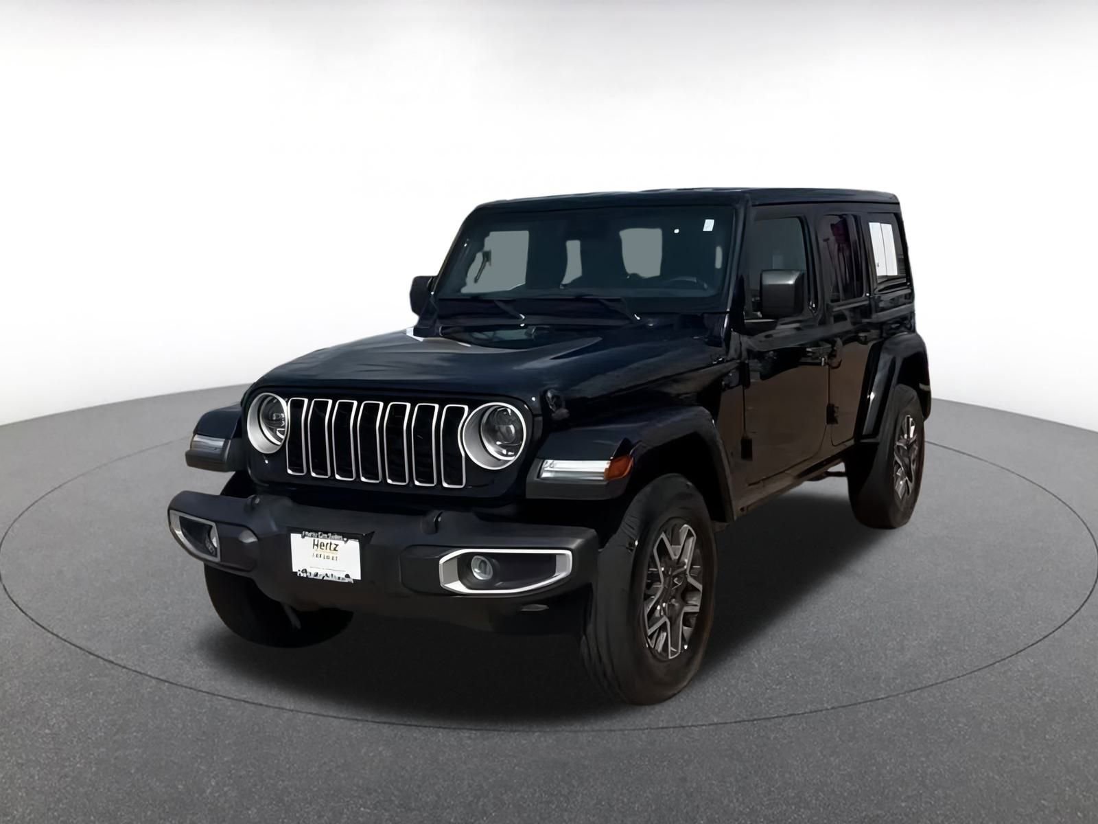 Used 2025 Jeep Wrangler Sahara image 12