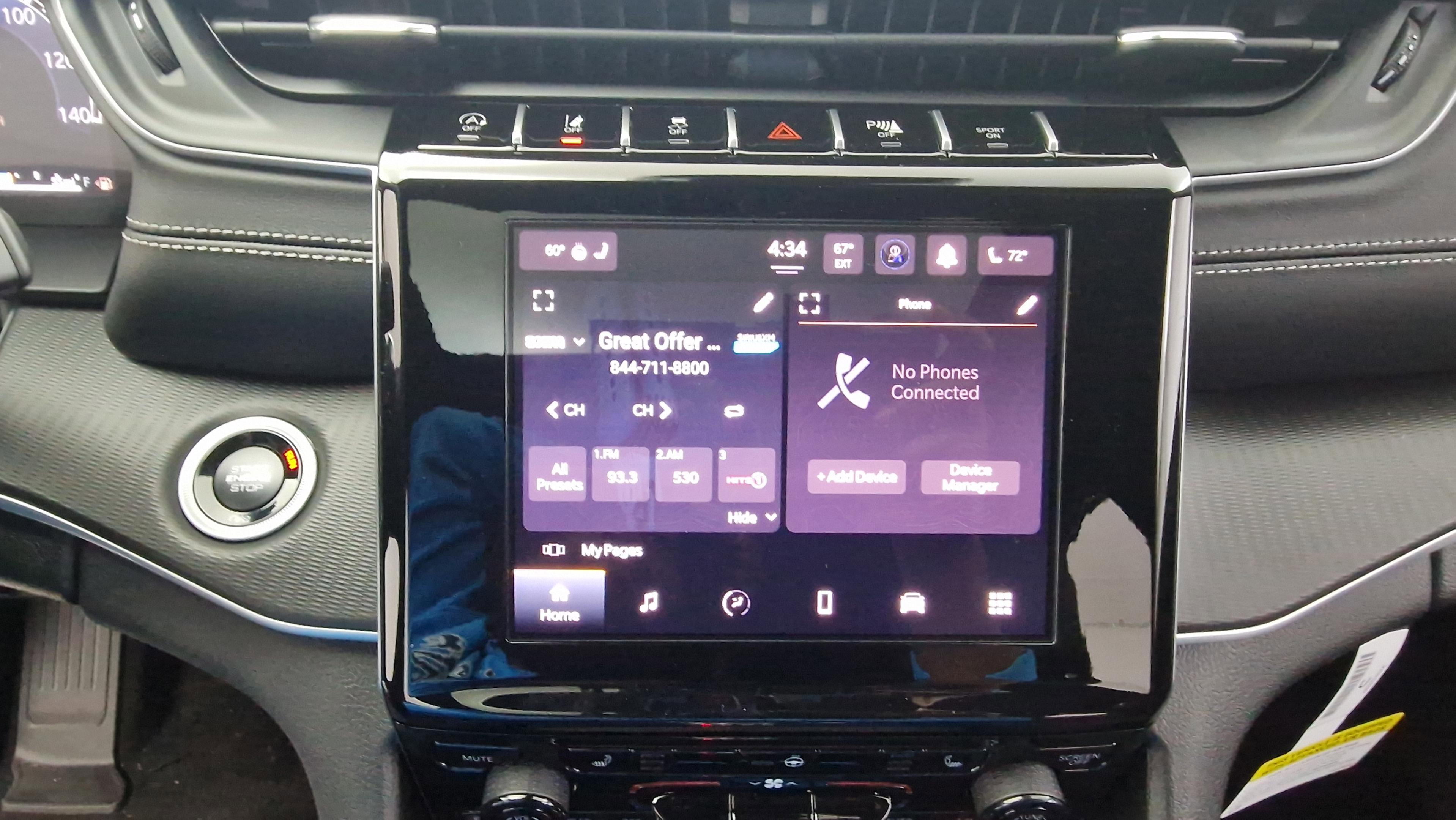 New 2025 Jeep Grand Cherokee Altitude image 18